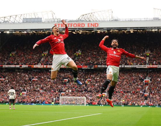 United loveste decisiv in derby ul sezonului Liverpool pierde puncte in luta pentru podium