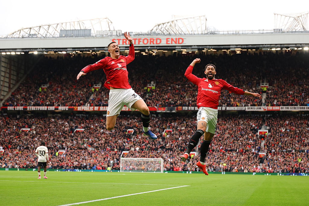 United loveste decisiv in derby ul sezonului Liverpool pierde puncte in luta pentru podium
