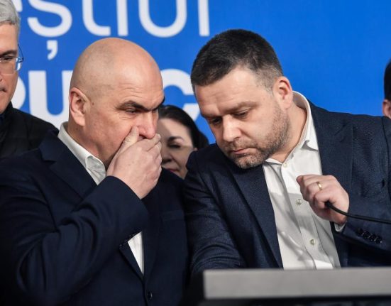 reactia lui bolojan dupa cererea PSD adresata liberalilor de a nu l mai sustine pe premier este lipsa de