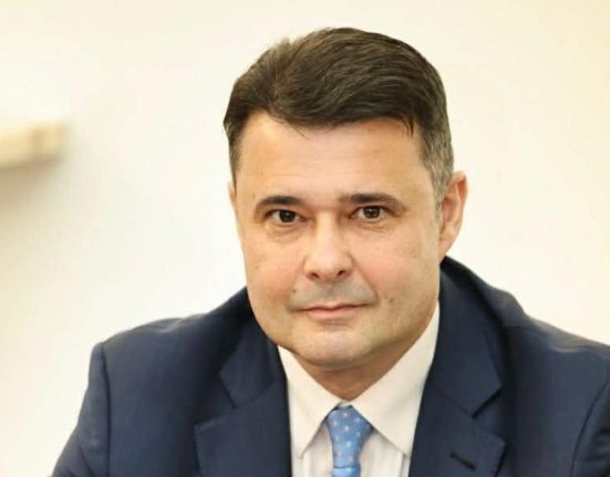 Daniel Florea solicita stoparea proiectului privind Scoala 128 Nu luati decizii pe seama copiilor