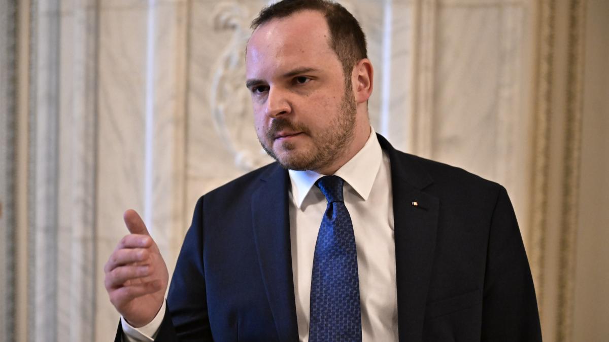 Rogobete Reforma nu se realizeaza prin ipocrizie Nu exista o singura persoana capabila sa faca reforma