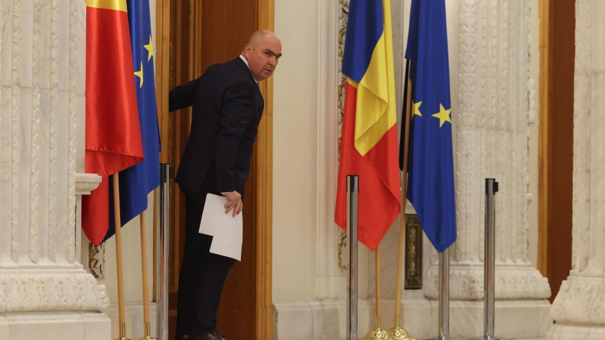 Si criza politica ia o pauza Bolojan ar putea ramane premier demis la Palatul Victoria pe