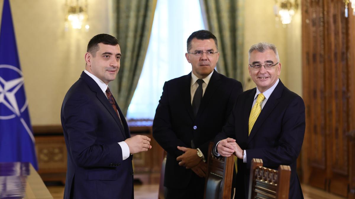 AUR il avertizeaza pe Grindeanu ca il va demitede la conducerea Camerei Deputatilor daca mai vorbeste