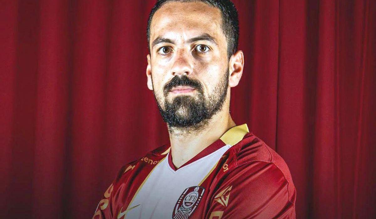 CFR Cluj a anuntat un nou transfer Dublu campion cu FC Porto se alatura echipei din Gruia