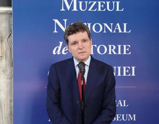 Ce a spus Nicusor Dan cand a fost intrebat daca este PSD ist Incerc sa iau intotdeauna cele
