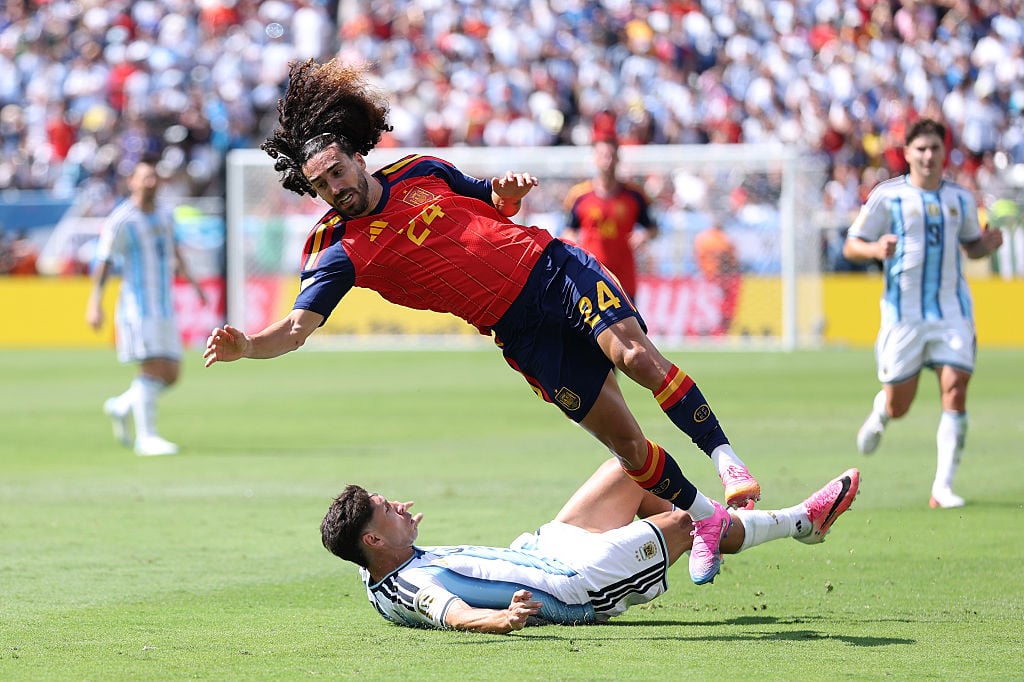 Cucurella isi onoreaza promisiunea dupa castigarea titlului mondial Gestul surprinzator facut pentru selecionerul Spaniei