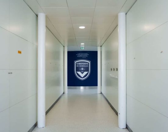 Cutremur in fotbalul francez Un club cu sase titluri de campioana a fost exclus din competitiile profesionale