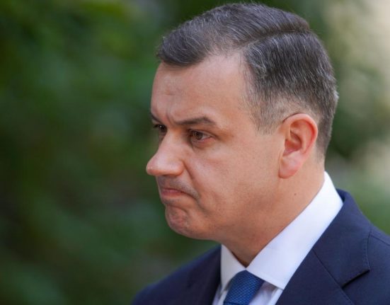 Eugen Tomac anunta cand ar putea iesi Romania din criza politica totul depinde de flexibilitatea
