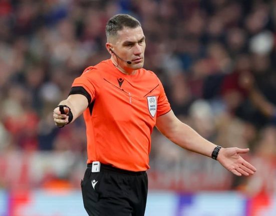 FIFA a decis Istvan Kovacs nu va oficia niciun meci in sferturile Campionatului Mondial