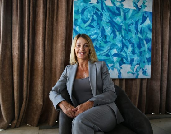 Nadia Comaneci evidentiaza modelele sportului romanesc Trei campioni si o echipa au fost mentionati ca exemple