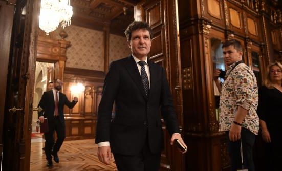 Nicusor Dan l a felicitat pe Dacian Ciolos pentru prezentarea viziunii sale privind o francofonie mai eficienta