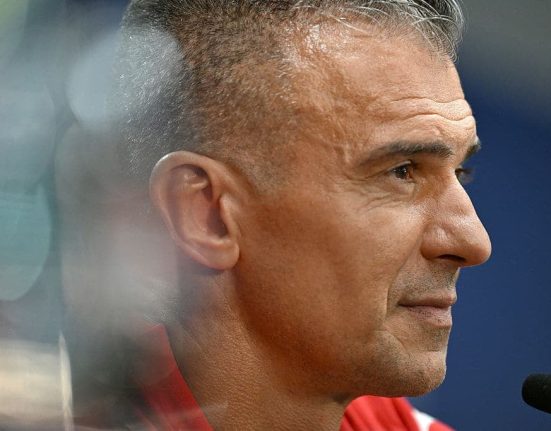 Pancu modifica ierarhia la Rapid Noua sefie surprinde vestiarul
