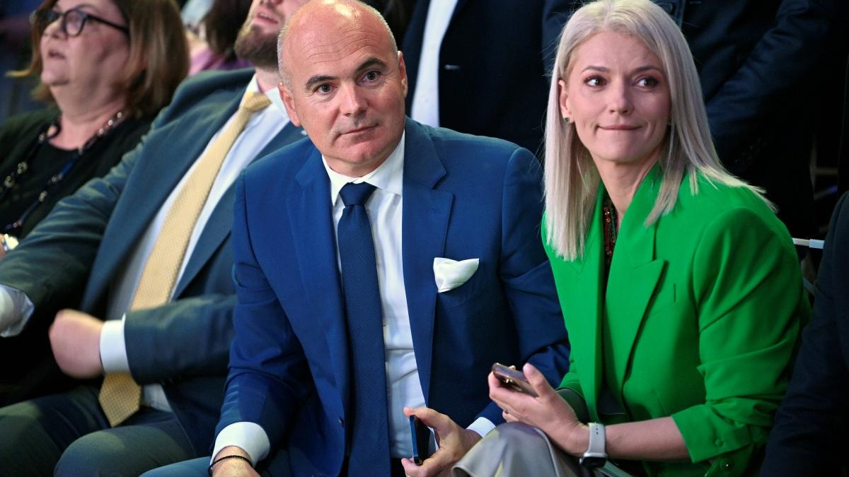 Rares Bogdan sustine platforma conservatoare a lui Tise Nu dorim sa parasim PNL vrem