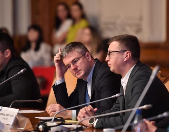 Statu nu poate asigura securitate cibernetica cu angajati platiti cu 5 7 mii de lei Cei