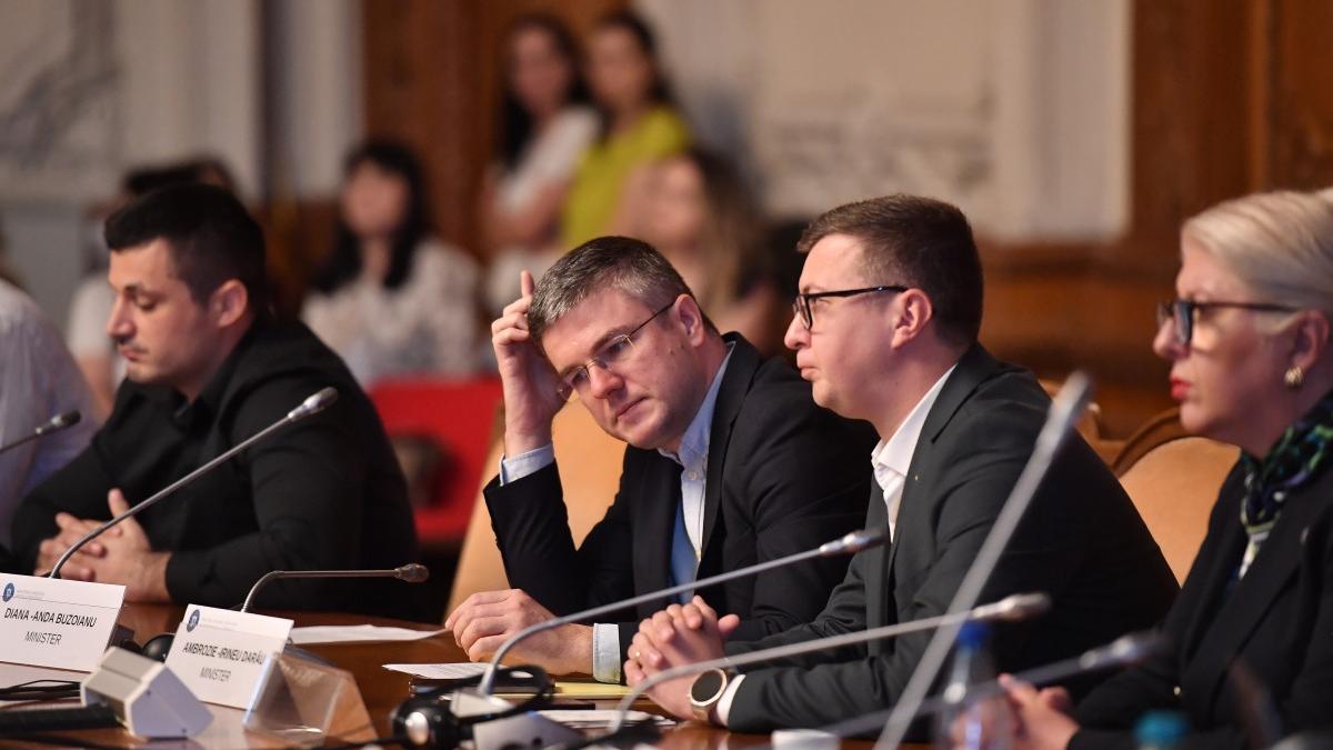 Statu nu poate asigura securitate cibernetica cu angajati platiti cu 5 7 mii de lei Cei