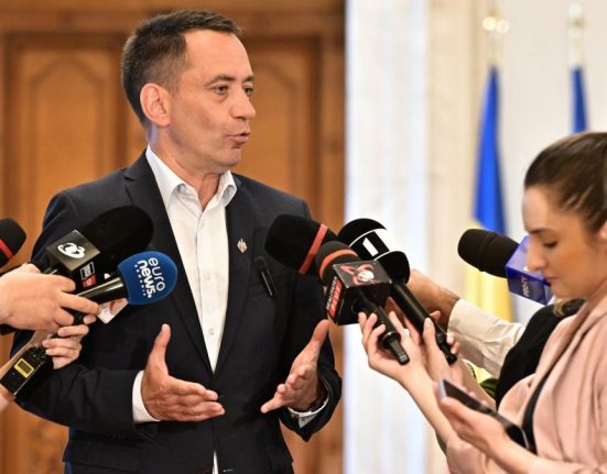UDMR solicta PSD si PNL sa abandoneze liniile rosii Csoma Botond Din certurile de la gradinita