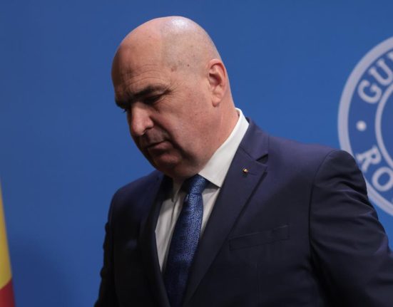 scandal de proportii privind legea salarizarii sanitas anunta ca instanta a suspendat proiectul ce urmEaza