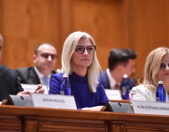 Anti-Bolojan din PNL votează Guvernul Mureșan: Dacă nu trece, îl votăm și pe următorul