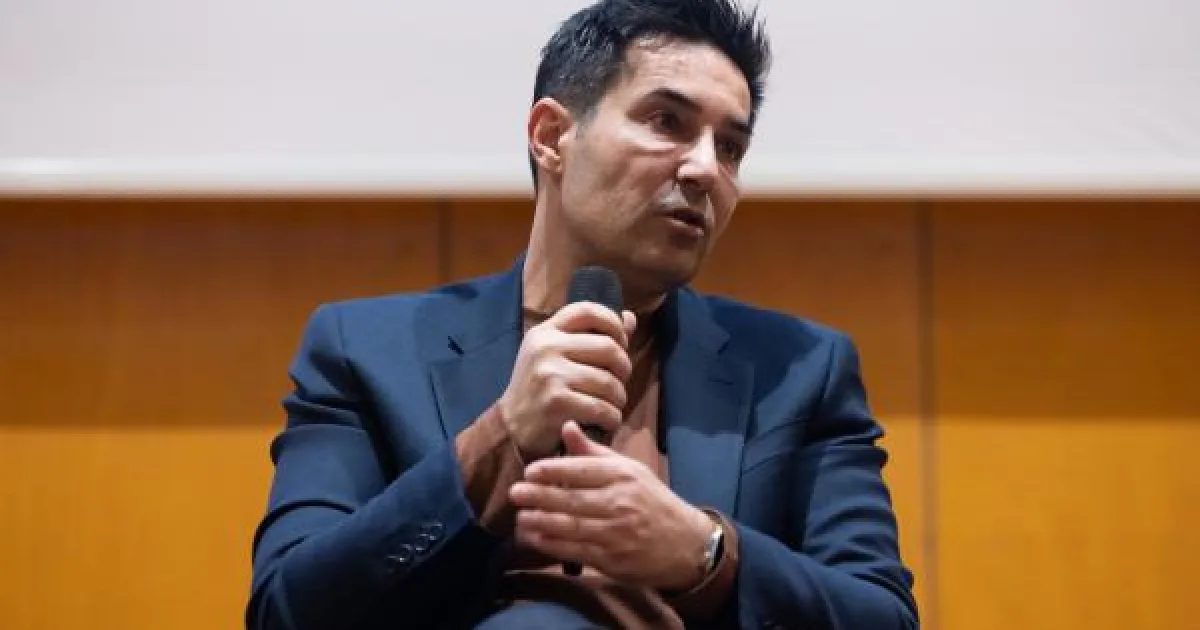 Corlățean: Programul lui Mureșan nu mai are capitol de politică externă