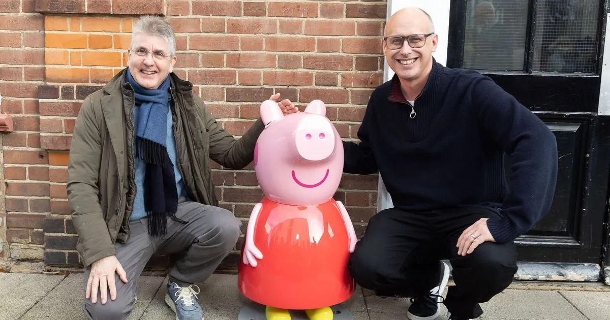 Creatorul „Peppa Pig”, jefuit de doi români. Au furat bijuterii, un Rolex și genți Chanel