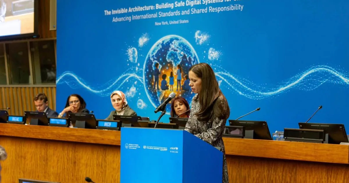 Mirabela Grădinaru cere protejarea copiilor online, la ONU: Să nu se oprească la granițe 1 Mirabela Grădinaru cere protejarea copiilor online, la ONU: Să nu se oprească la granițe