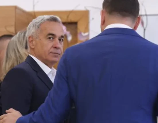 Nicușor Dan a semnat decretul pentru desemnarea lui Siegfried Mureșan