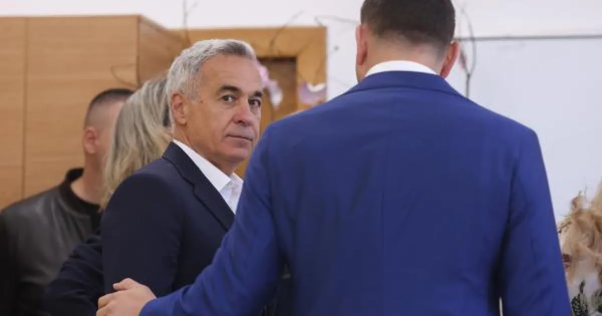 Nicușor Dan a semnat decretul pentru desemnarea lui Siegfried Mureșan 1 Nicușor Dan a semnat decretul pentru desemnarea lui Siegfried Mureșan