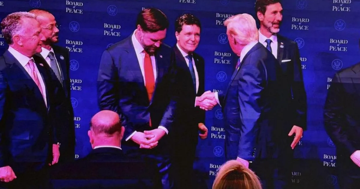 Nicușor Dan scrie în Washington Times: „Când toți românii au fost americani”