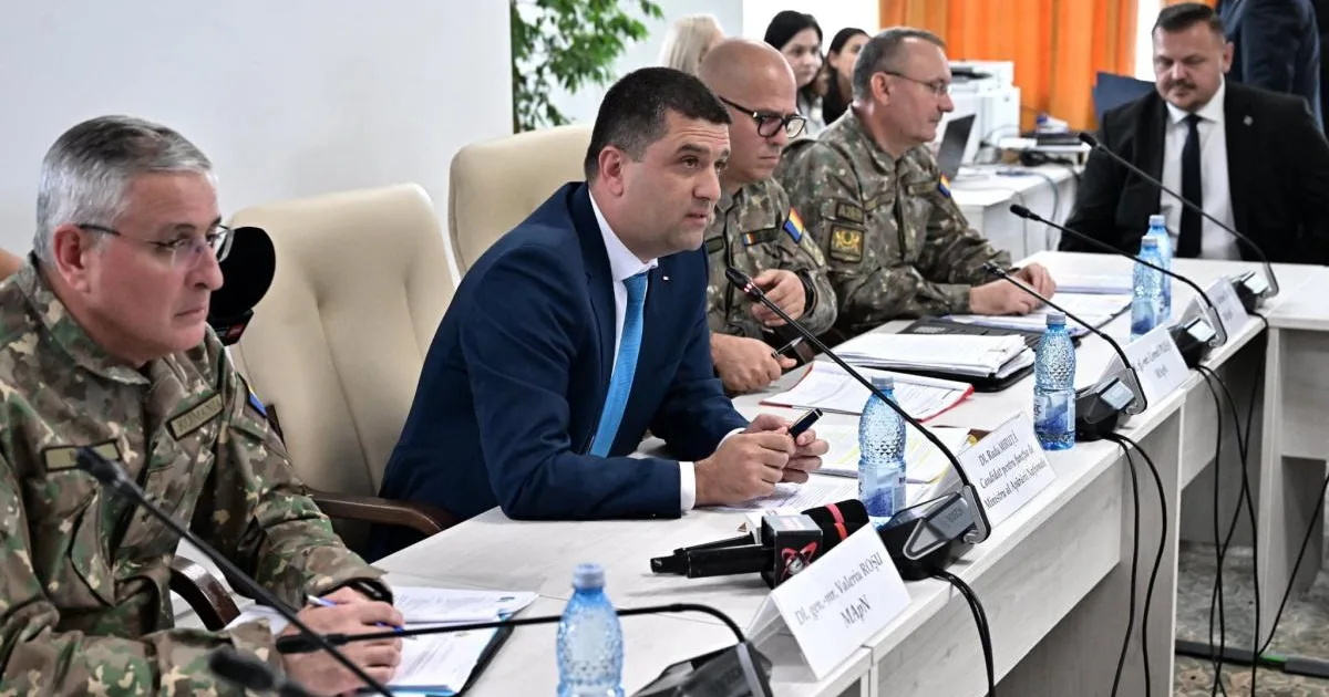 Radu Miruță explică prezența generalilor la audieri: La Apărare e uzual