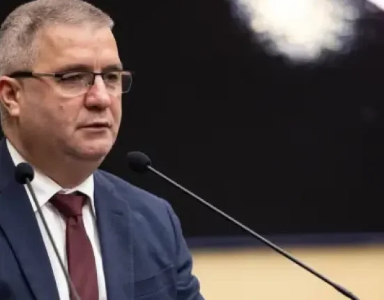 Bolojan, ultima conferință ca premier: „Nu am lăsat datorii, dar sunt probleme”