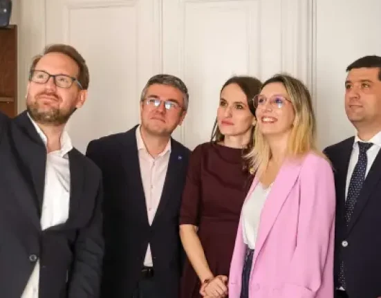 Buzoianu o acuză pe Intotero de blocarea „Radarului Balastierelor”