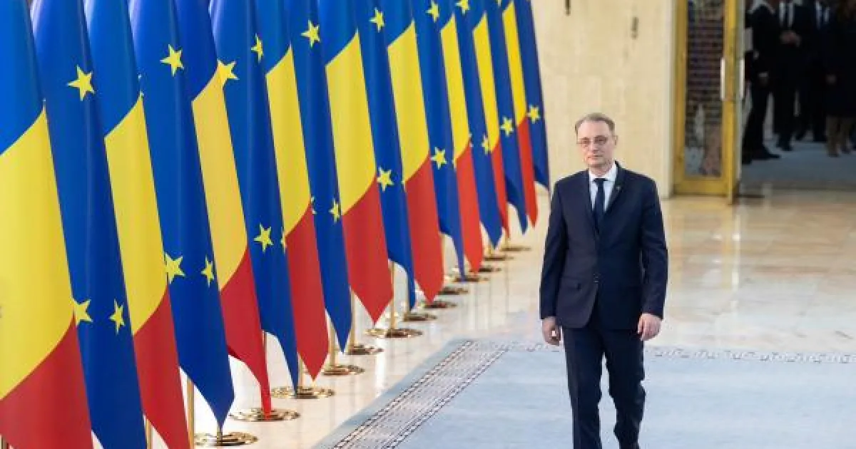 Ce spune Luca Niculescu despre acuzațiile că ar fi un premier „de paravan” pentru PSD 1 Ce spune Luca Niculescu despre acuzațiile că ar fi un premier „de paravan” pentru PSD