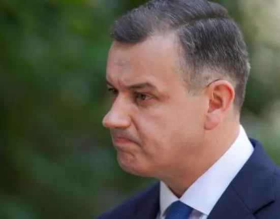 Condițiile impuse de partide lui Luca Niculescu. Se profilează un guvern tehnocrat