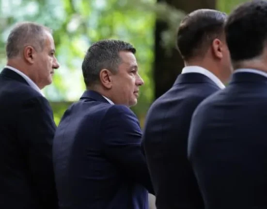 Grindeanu anunță mărirea pensiilor și avertizează de criză de lichiditate