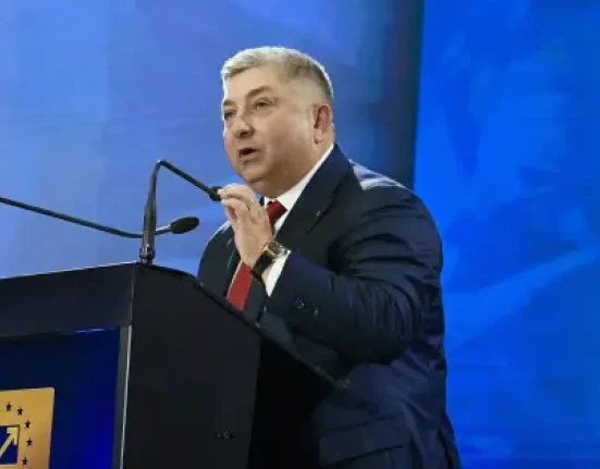Guvernul Niculescu, amenințat cu demiterea înainte de vot. AUR va susține moțiunea