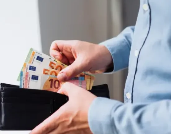 Lavinia Șandru îl întreabă pe ministrul Finanțelor când dă socoteală pentru taxe