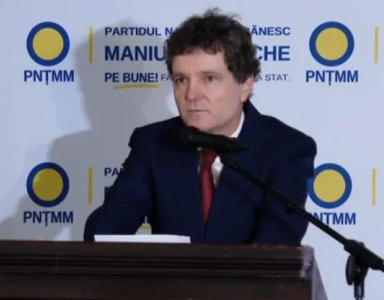 Luca Niculescu promite salvarea uzinei Dacia de la Mioveni: România nu poate pierde
