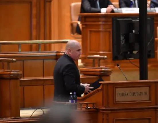 Niculescu: Nimeni nu se atinge de Pilonul 2 de pensii. Există și va exista așa cum este