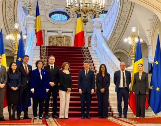 Nicușor Dan: cea mai mare provocare pentru democrație este comunicarea pe rețele