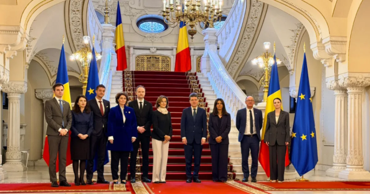 Nicușor Dan: cea mai mare provocare pentru democrație este comunicarea pe rețele 1 Nicușor Dan: cea mai mare provocare pentru democrație este comunicarea pe rețele